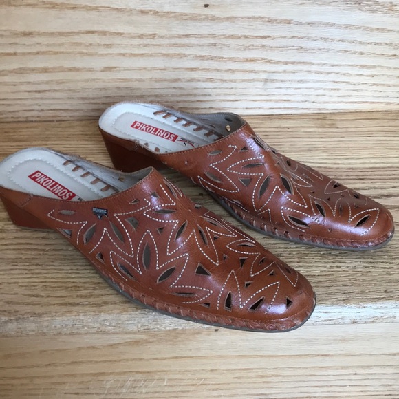 PIKOLINOS | Shoes | Pikolinos Leather Mules Size 42 Or 2 | Poshmark
